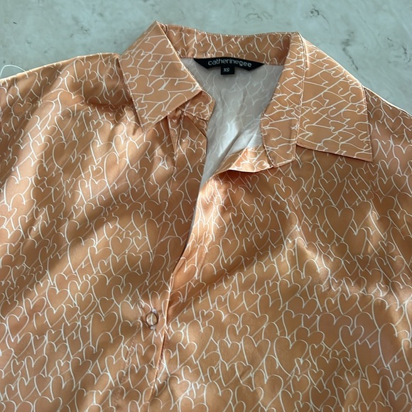 Catherine gee beautiful blouse with hearts on it, 100% silk - Picture 6 of 8